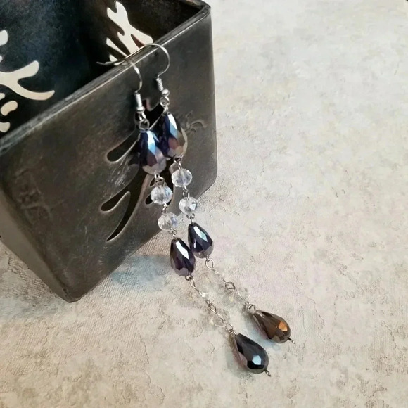 Shoulder Duster Purple Crystal Earrings 5" Long - Picture 1 of 1